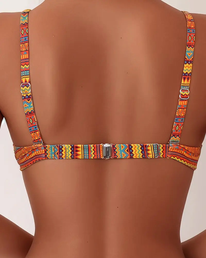 Tweeledige bikini met gestreept bh-topje