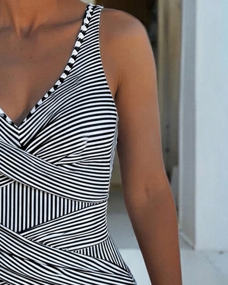 Gestreepte jumpsuit met V-hals