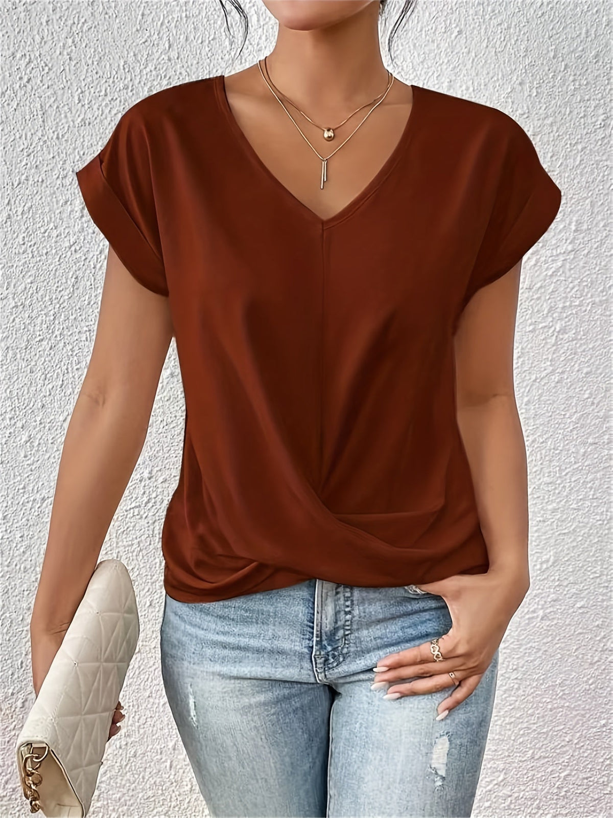 Lucie | T-shirt col V à nœud