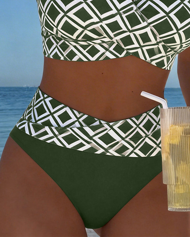 Tweeledige bikini met diamantmotief en beha-stijl