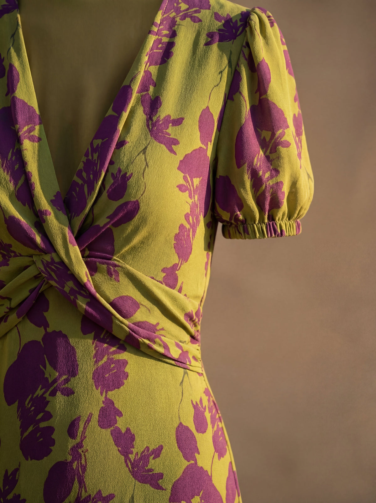 Elegante jurk van zijden stof - Collectie Maison Claire et Sylvie