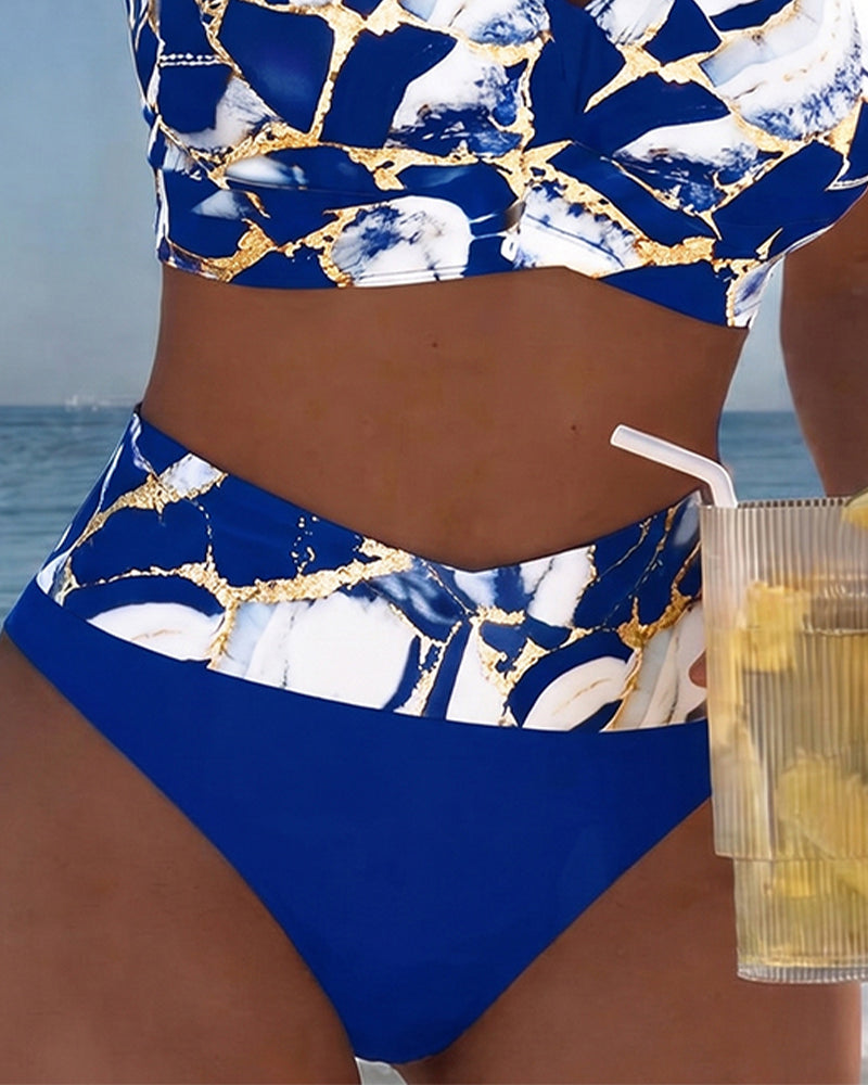 Designer bikini met schouderbandjes en uitsneden